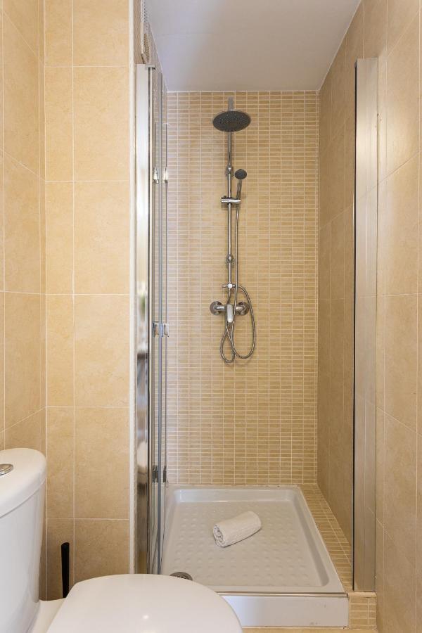 Holidays2Malaga Dos Aceras Apartment Exterior photo
